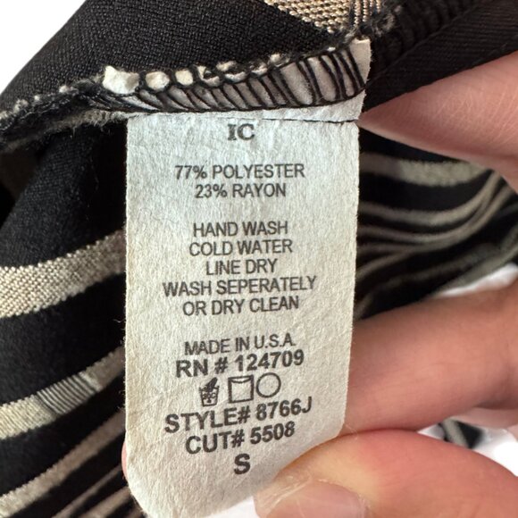 IC By Connie K black and tan Art To Wear patterned open front cardigan size S - Picture 10 of 10